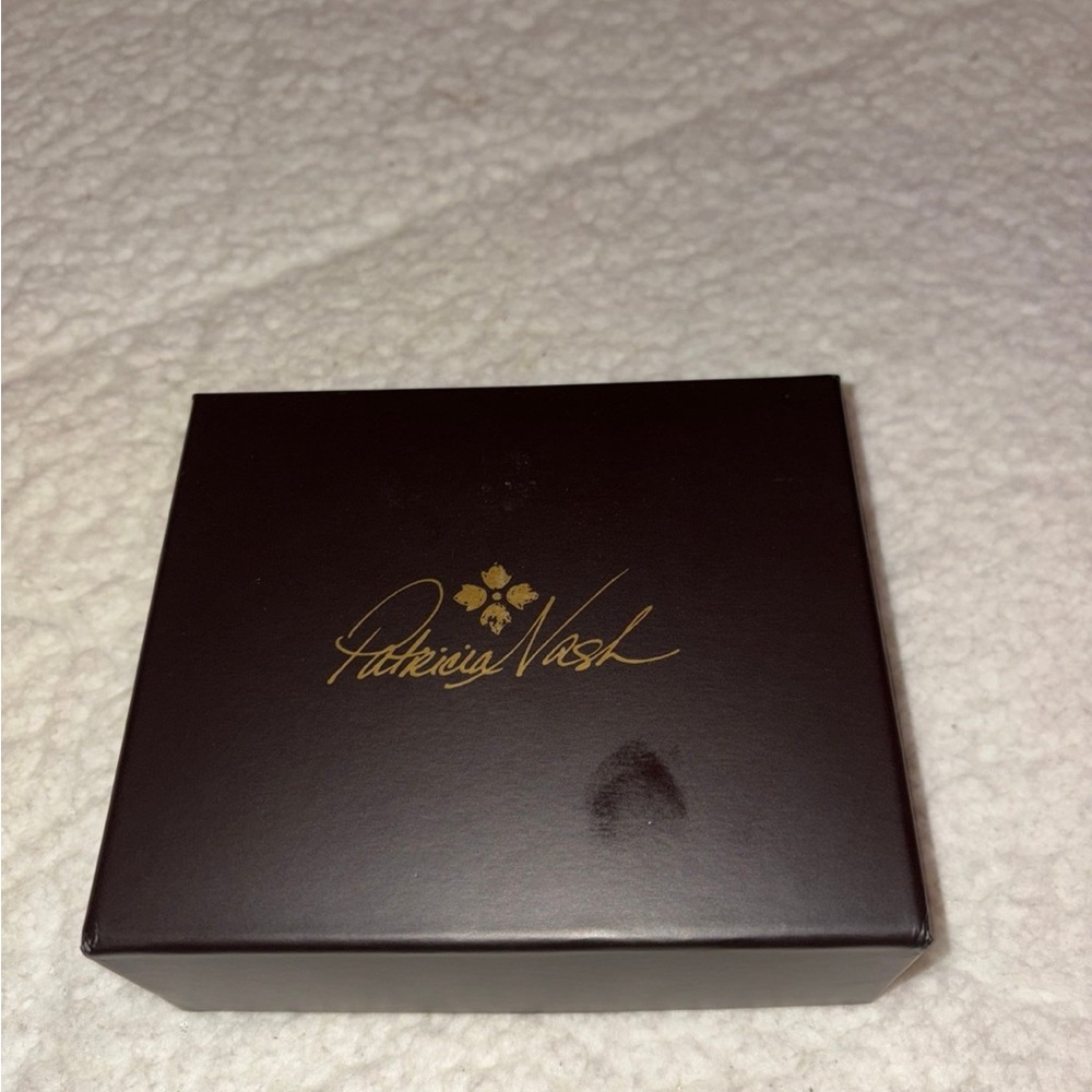 Patricia Nash Owl Cutout Mini Lanza Gift Box Hazelnut NIB - Picture 8 of 8